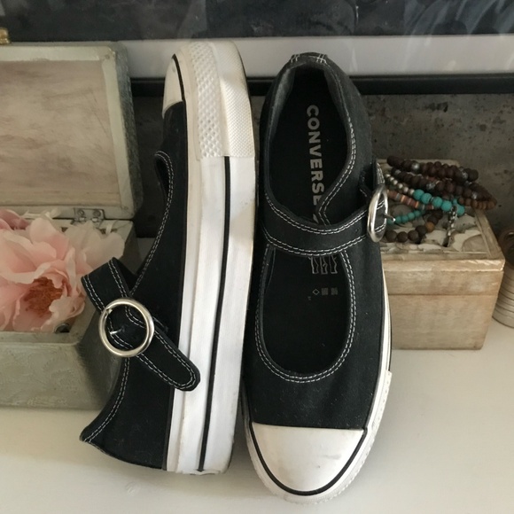 CONVERSE MAY JANES UNIQUE! - Picture 7 of 7